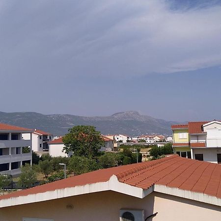 Hotel Oscar Kastela Bagian luar foto