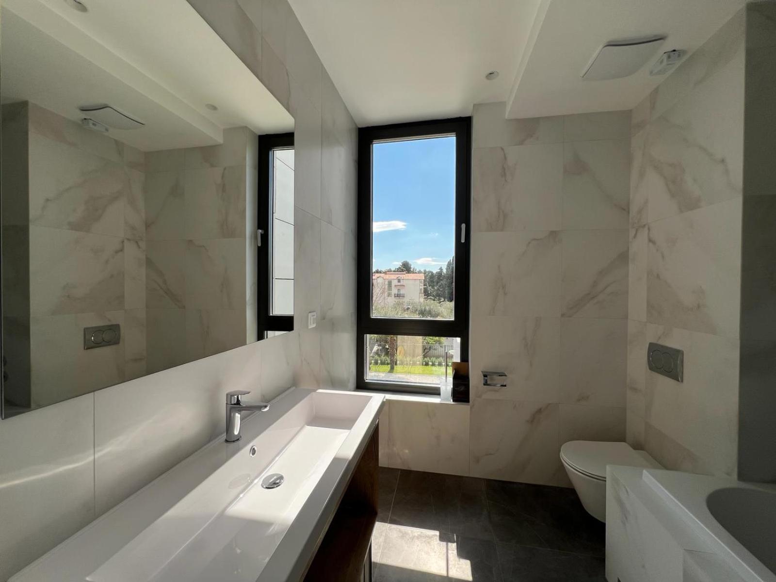 Hotel Oscar Kastela Bagian luar foto