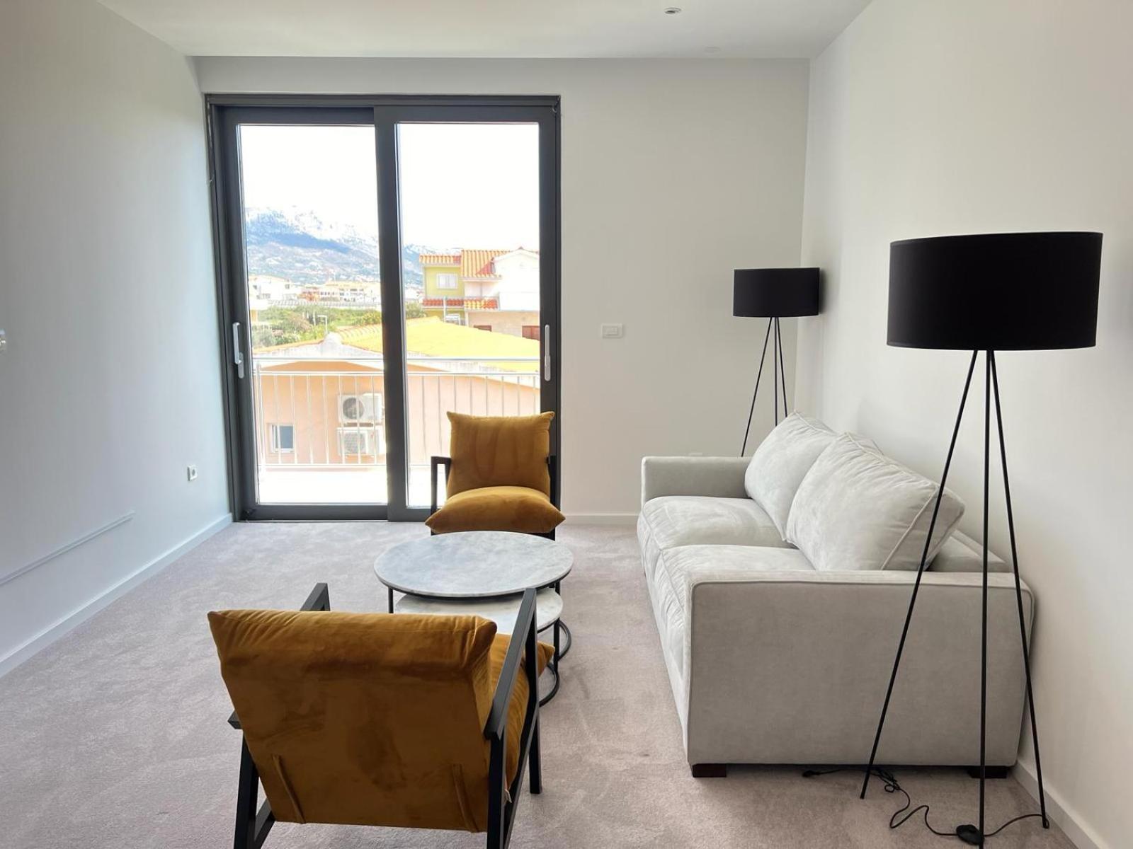 Hotel Oscar Kastela Bagian luar foto