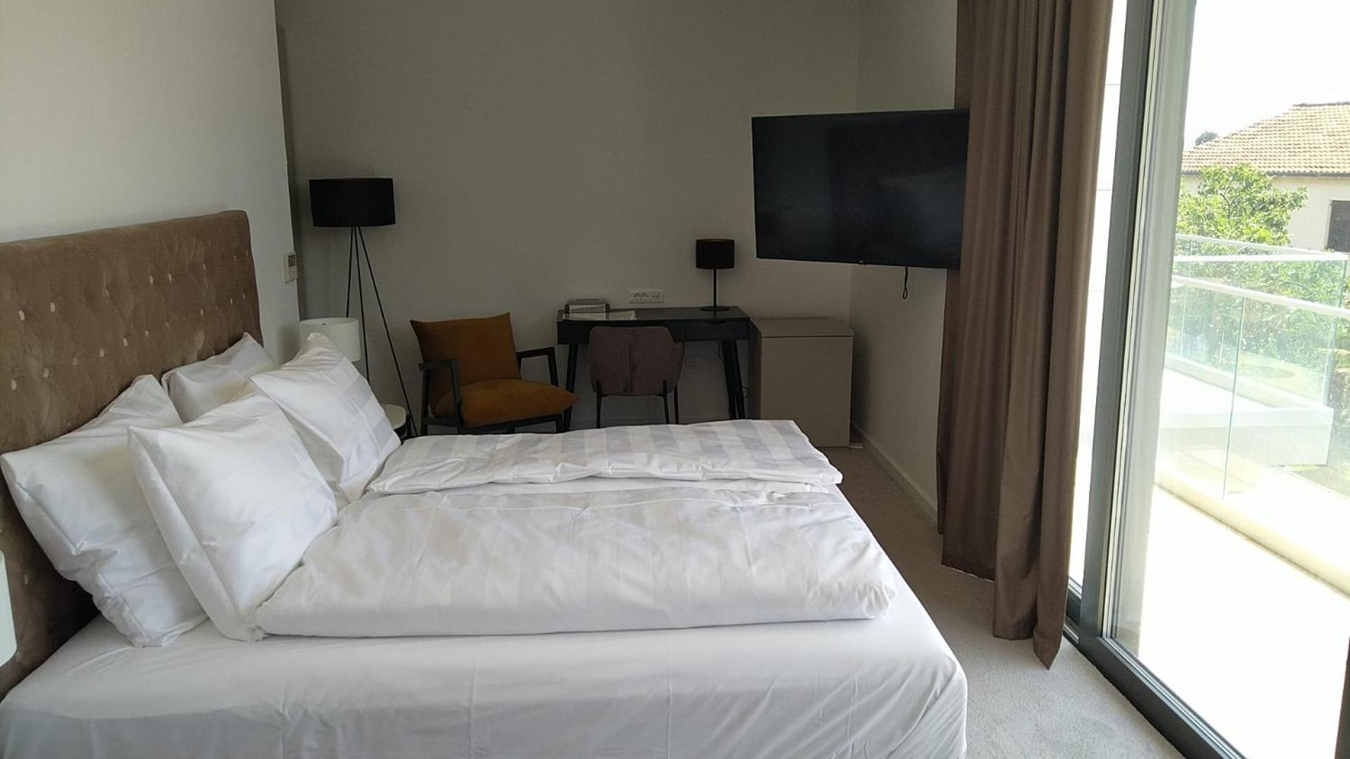 Hotel Oscar Kastela Bagian luar foto