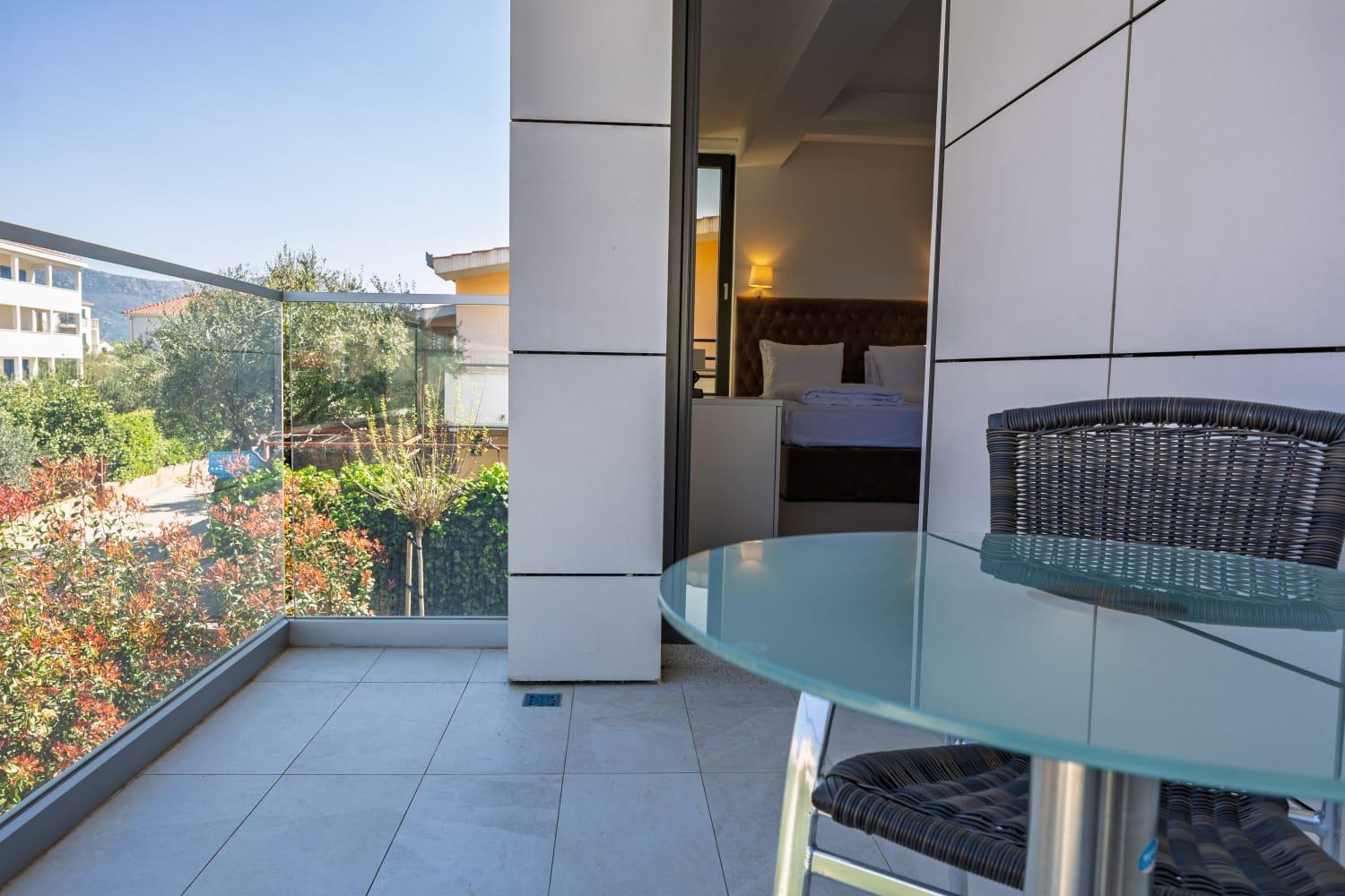 Hotel Oscar Kastela Bagian luar foto